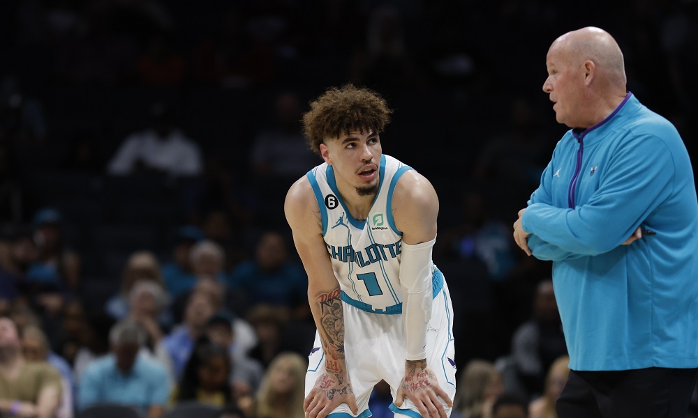 lamelo ball talking to steve clifford