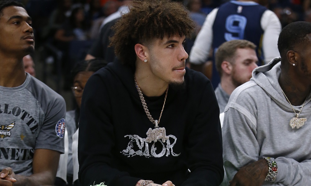 LaMelo watches the game