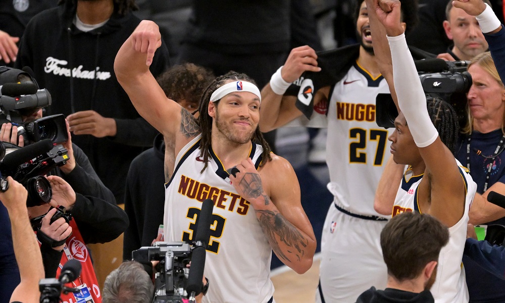 Aaron Gordon celebrates after game-winning monster slam dunk