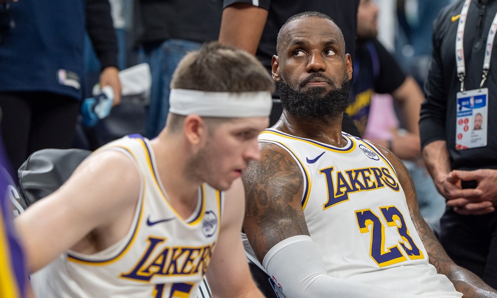 LeBron frustrated on bench