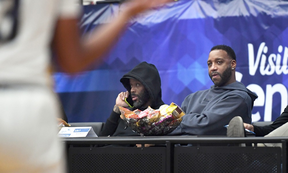 McGrady watches game