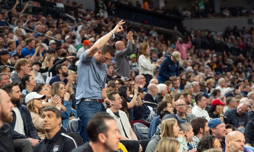 Timberwolves fans react to win