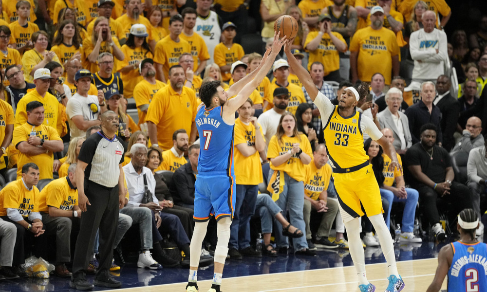 Myles Turner blocks Chet Holmgren's late-game shot attempt in Game 3 of the 2025 NBA Finals.