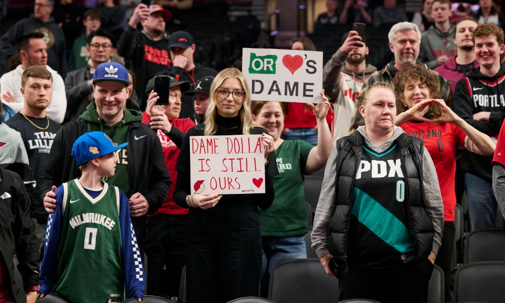 Trail Blazers fans react to Damian Lillard