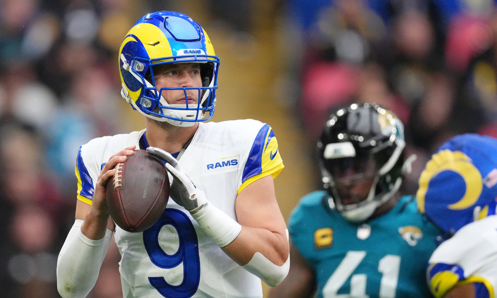 Los Angeles Rams quarterback Matthew Stafford drops back to pass against the Jacksonville Jaguars on Sunday.