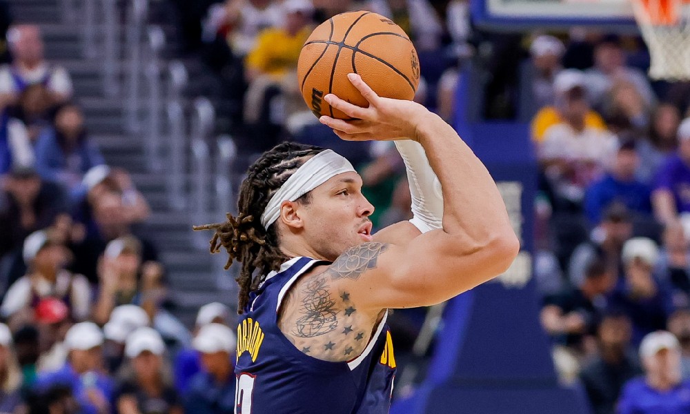 Aaron Gordon shooting