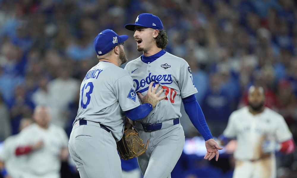 Justin Wrobleski argues with a Toronto Blue Jays player during Game 7 of the 2025 World Series.