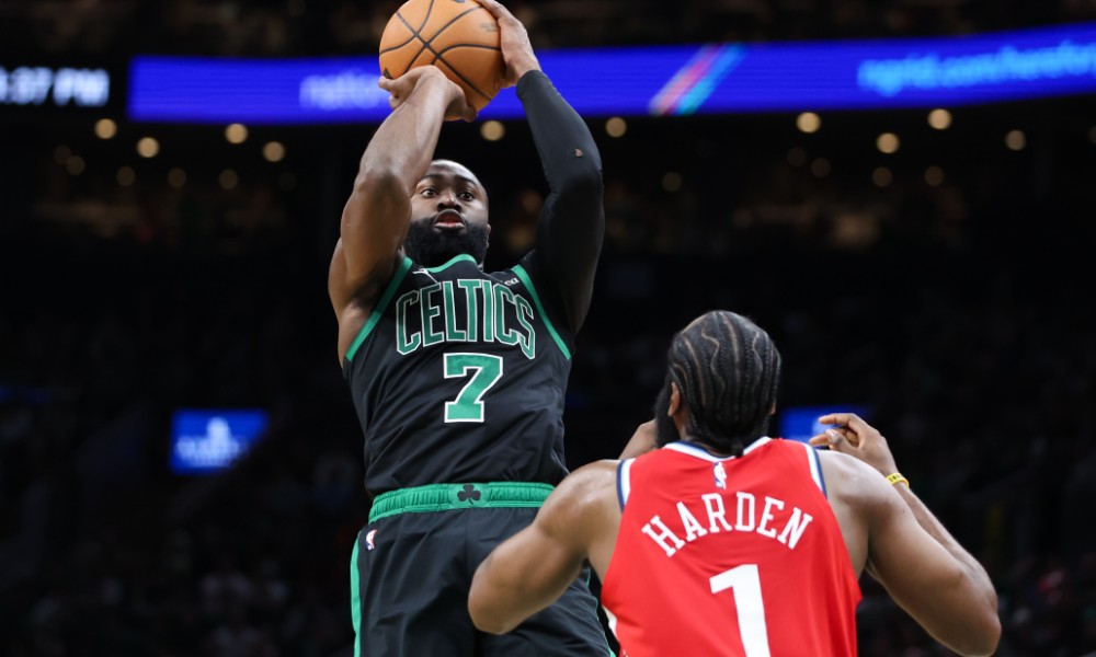 Celtics Brown shoots over Clippers Harden