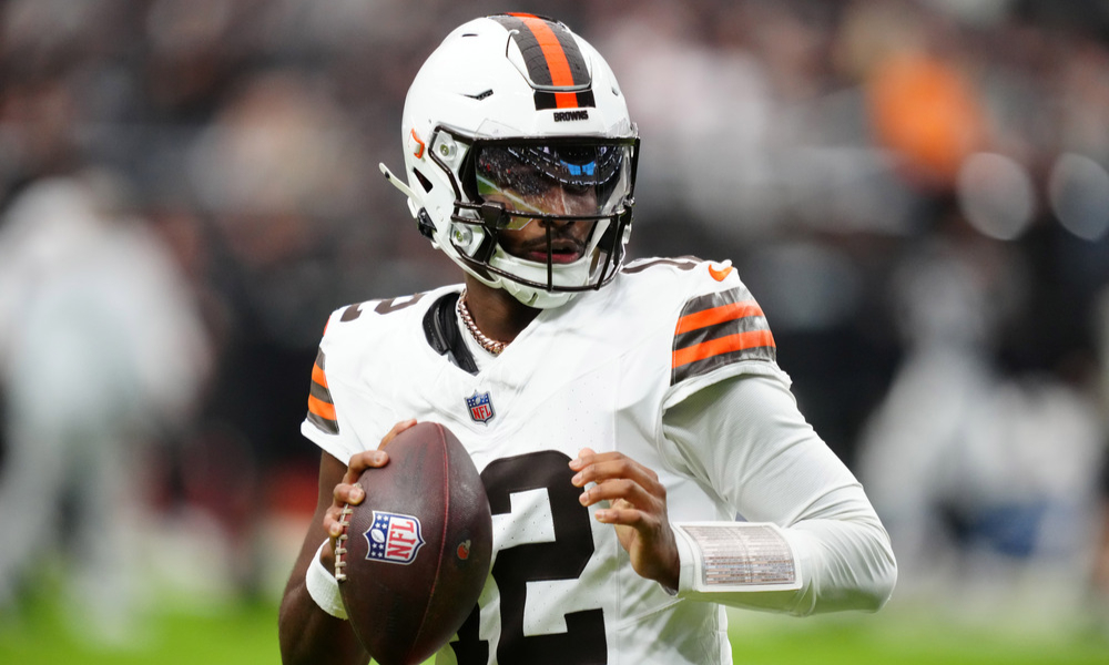 Closeup shot of Cleveland Browns QB Shedeur Sanders.
