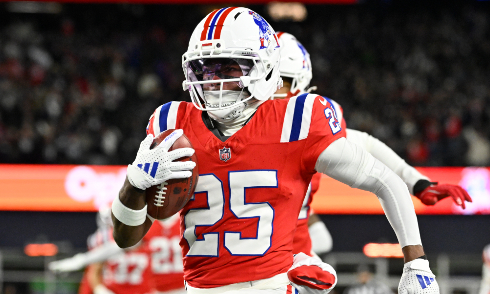 Closeup shot of Patriots CB Marcus Jones.