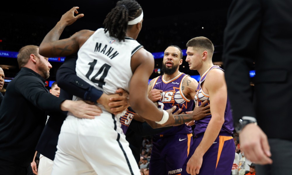 Dillon Brooks involved in NBA fight